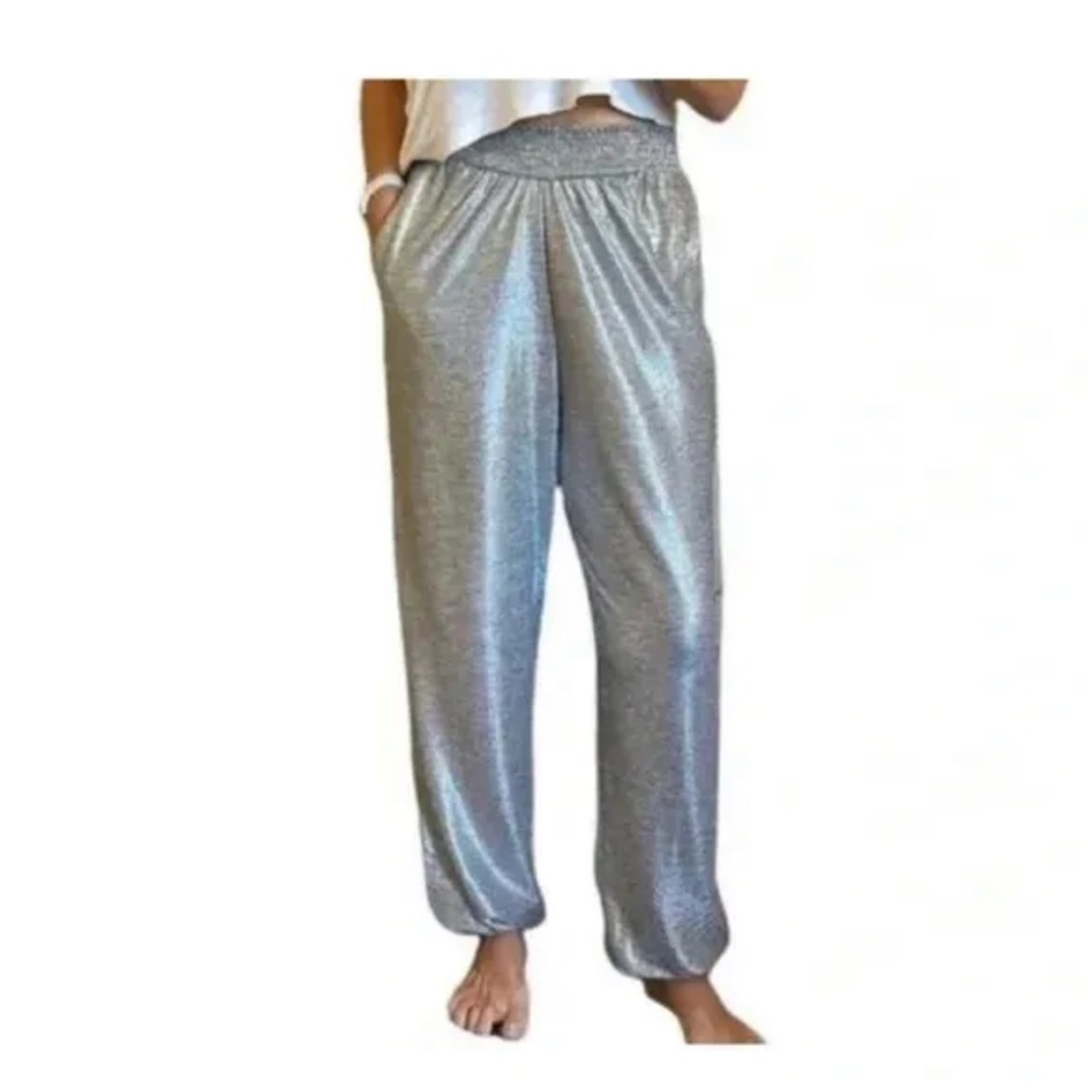 NWT Anthroplologie Silver Metallic Joggers tapered  Size Medium Retail $…
